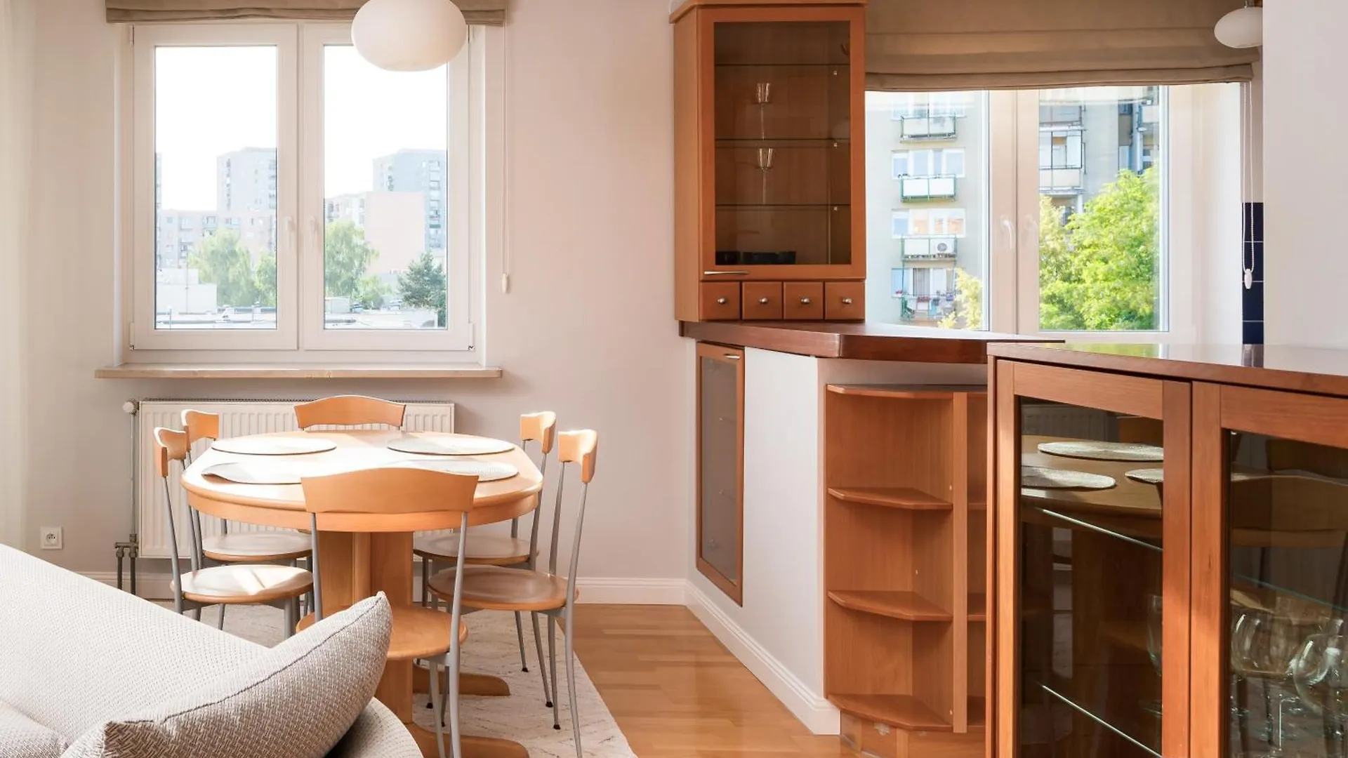 Metro Imielin 2-Bedroom Apartment Warsaw